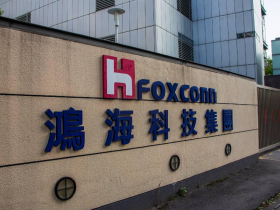 00981A為何出清鴻海？265元前高近在眼前，老手帶看AI資金換位真相：奇鋐、旺矽...賺下一波「非它不可」